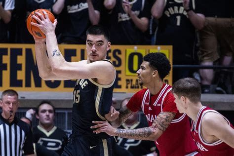 WATCH: Zach Edey Makes 1st Career 3-Point Attempt in Purdue-Indiana ...