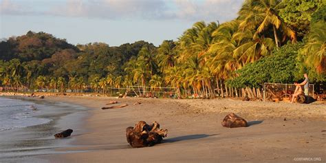 Playa Samara Costa Rica - A tropical beach in Guanacaste