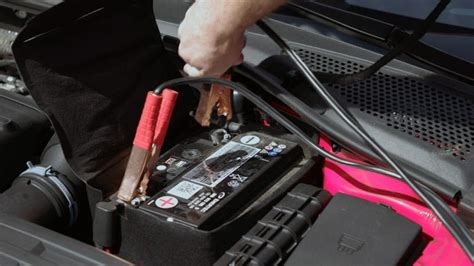 How To Jump-Start a Car Battery - Kelley Blue Book