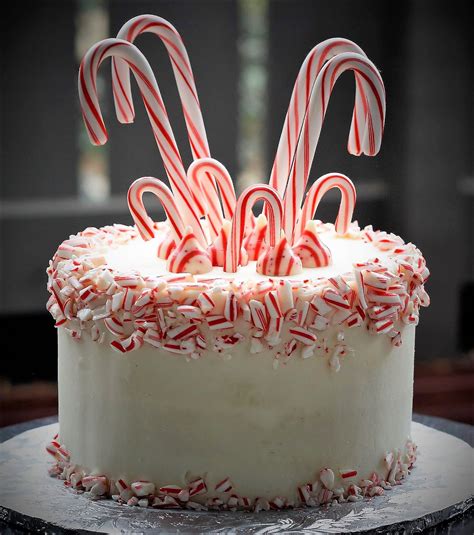 Candy cane cake #cake #candycane | Cake, Desserts, Candy cane