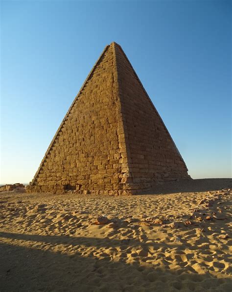 Nuri Pyramids | Travel With Jan