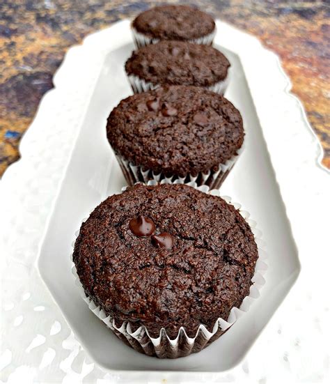 Keto Low-Carb Chocolate Muffins Keto Low-Carb Double Chocolate Chip Muffins + VIDEO