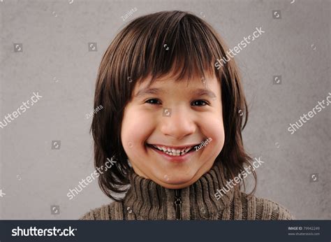 12,872 imágenes de Ugly kid - Imágenes, fotos y vectores de stock | Shutterstock