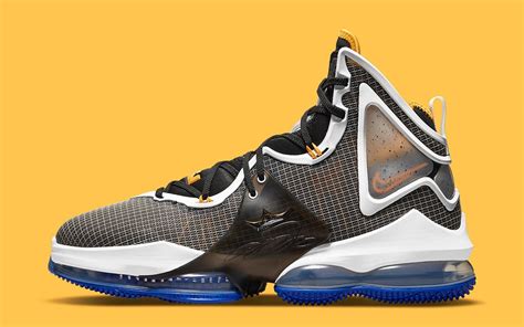 Official Images // Nike LeBron 19 "Hardwood Classic" | HOUSE OF HEAT