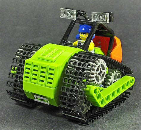 LEGO Power Miners tractor by Tekka Croe - The Brothers Brick | The ...