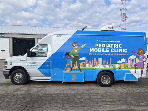 Mobile clinic brings health care to patients' doors - Hennepin Healthcare