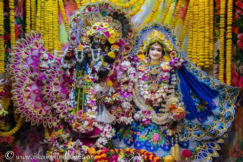 ISKCON Vrindavan | Iskcon vrindavan, Art, Altar art