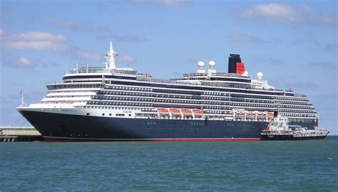 Queen Victoria Cruise Ship April 2011 Bermuda Visit