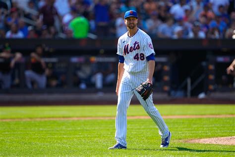 MLB free agency: Jacob deGrom could be headed back to the New York Mets