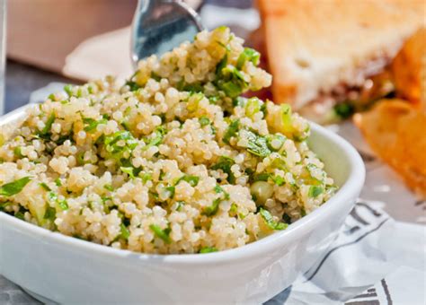 Quick Quinoa Salad - The Sweet Potato