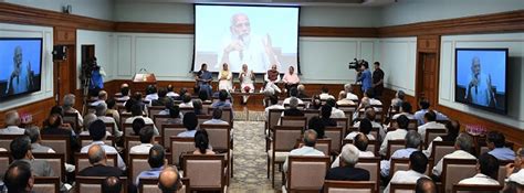 PM interaction with GoI Secretaries at Lok Kalyan Marg | Indian ...