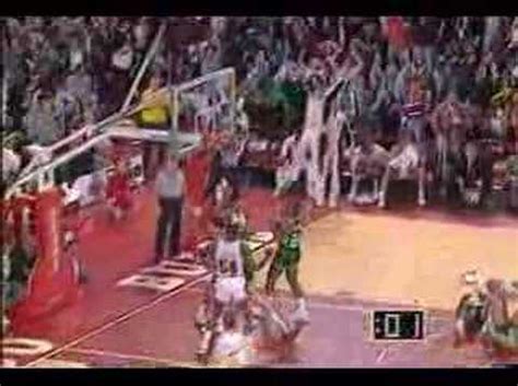 NBA - Top 10 Tiri allo scadere di Michael Jordan - YouTube