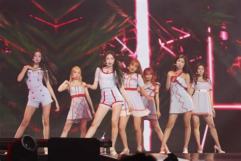 Exclusive: IZ*ONE Have Fans’ Eyes On Them At Their Monumental 1st Solo ...