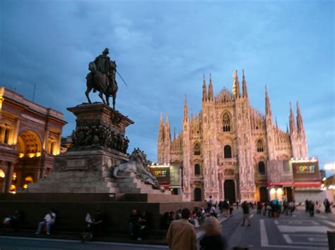 Duomo Square - Things to do in Milan - Fine Traveling