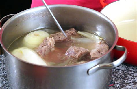 Beef short ribs soup (Galbitang) recipe by Maangchi