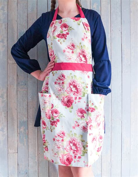 Rose Print Full Apron for Women Floral Apron Woman Apron - Etsy