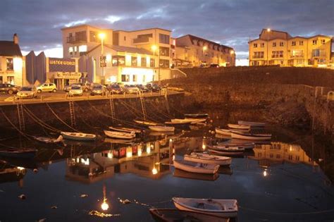 HARBOUR BAR, Portrush - Updated 2024 Restaurant Reviews, Photos & Phone ...