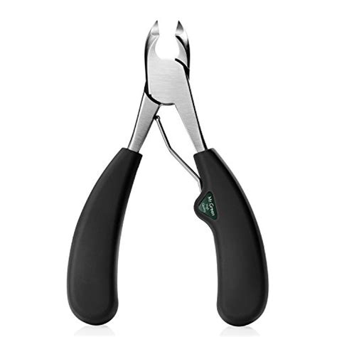 Top 5 Toenail Clippers With Long Handles - The Essential Guide