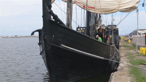 Replica Columbus ships Nina and Pinta arrive in Oswego