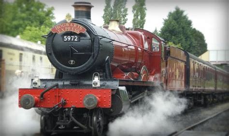 The Jacobite (Hogwarts Express!) 42 mile steam train journey : http://freevmail.biz | Harry ...