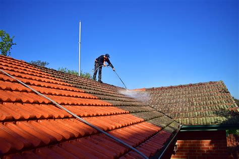 Roof Gutter Cleaning Castlecrag - Clearwash