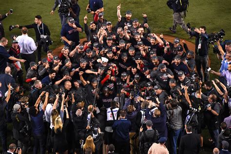 Boston Red Sox win 2018 World Series | by Billie Weiss | Fenway Frames