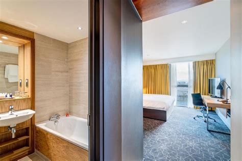 Apex City Quay Hotel & Spa, Dundee | 2021 Updated Prices, Deals