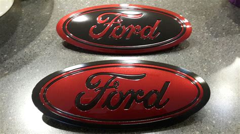 2016 F150 Black Ford Emblem