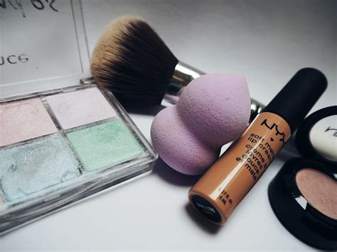 Nyx Lipstick Beside Eye Shadow Palette · Free Stock Photo