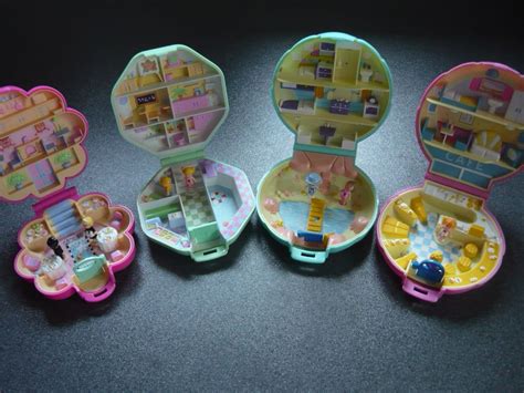 Original Polly Pocket House