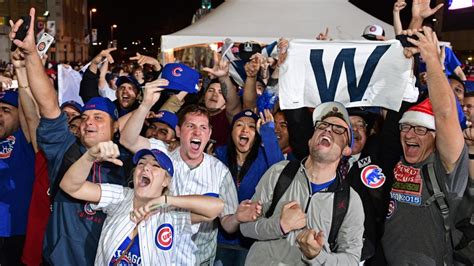 'Next year' finally arrives for overjoyed Chicago Cubs fans | CTV News