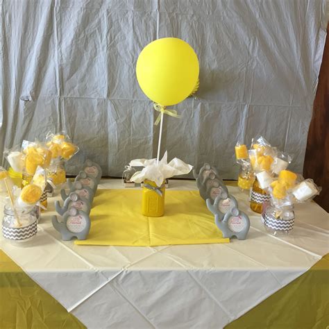 Pin by Aleyda Zavala on Grey and yellow baby shower | Baby shower yellow, Baby yellow, Table ...
