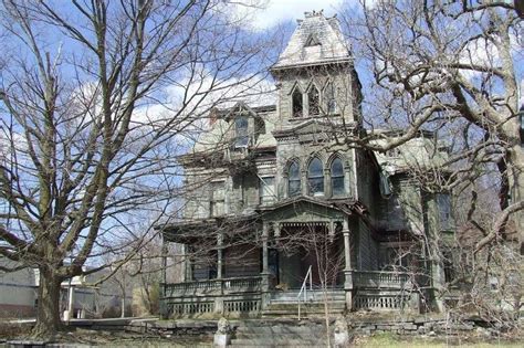 haunted abandoned house | haunted houses | Haunted/Abandoned/Ghosts&Creepy Things | Pinterest ...