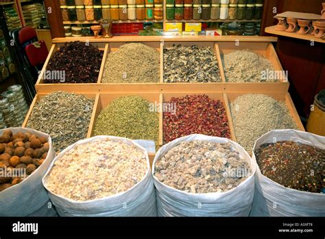 Dubai spices Souk Stock Photo - Alamy