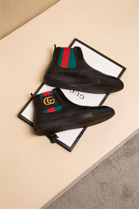 Pin by Nhlanhla Absa on Sneakers | Sneakers men fashion, Gucci men ...