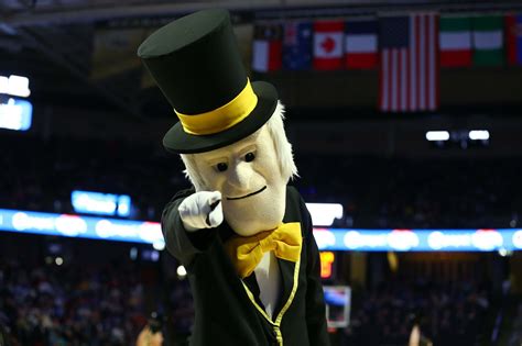 Why Your Mascot Sucks: Wake Forest Demon Deacons - Bucky's 5th Quarter