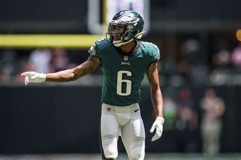 ‘Unbelievable’: Eagles rookie DeVonta Smith draws comparison to Hall-of ...