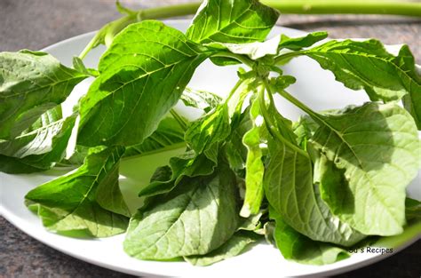 Su's Recipes: Thotakura Pappu - Amaranth leaves and lentils