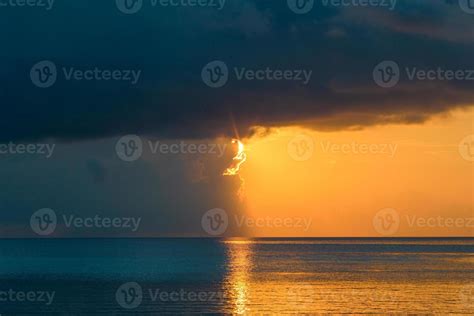 Beautiful colorful sunset in tropical island at Maldives 17751193 Stock Photo at Vecteezy