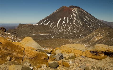 Mount Ngauruhoe [2] wallpaper - Nature wallpapers - #7577