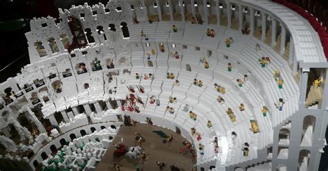 The Blog of Everything: Lego Colosseum