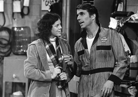 'Happy Days' Cast Reunites to Remember Erin Moran - Bloomberg