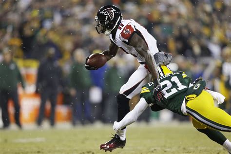 Julio Jones suffers hip injury on 'Monday Night Football' - SBNation.com