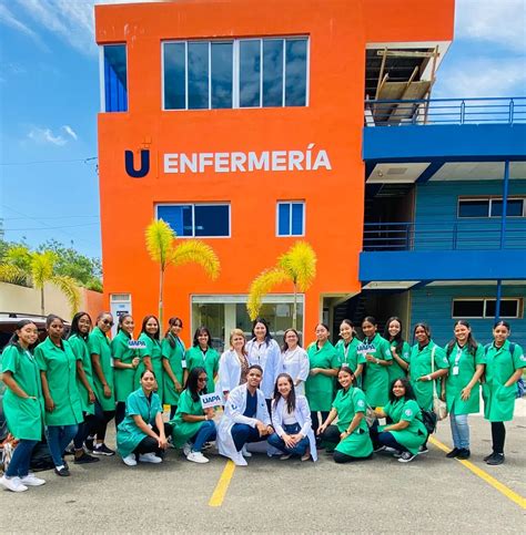 Universidad realiza Open House con su carrera de enfermeria | UAPA