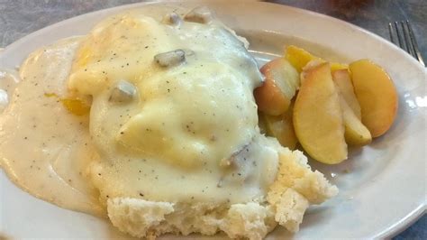 Country Sausage Gravy Recipe