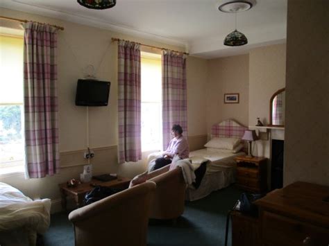 FOXES HOTEL - Prices & Reviews (Minehead, Somerset)