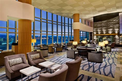 Review: The Fairmont Vancouver Airport Hotel || Simply Outstanding...