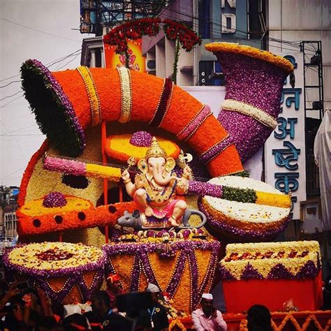 Pune Ganpati, Ganpati Visarjan, Ganpati Bappa, Ganesh Lord, Shri Ganesh, Wedding Flower ...