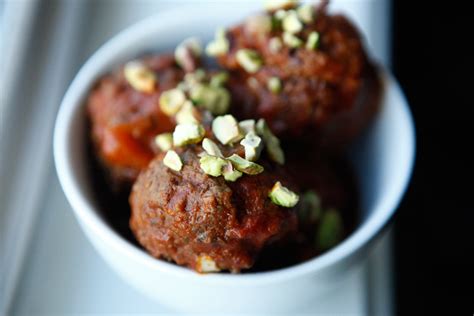 Bison Meatballs - by AmazingPaleo.com