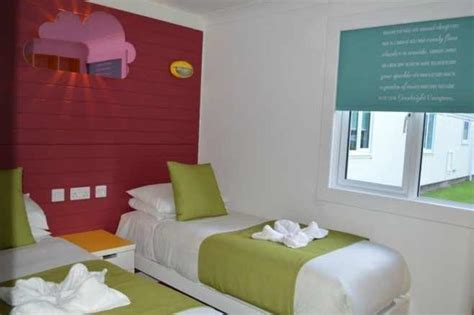 Butlins Minehead Seaside Apartments - Boo Roo and Tigger Too